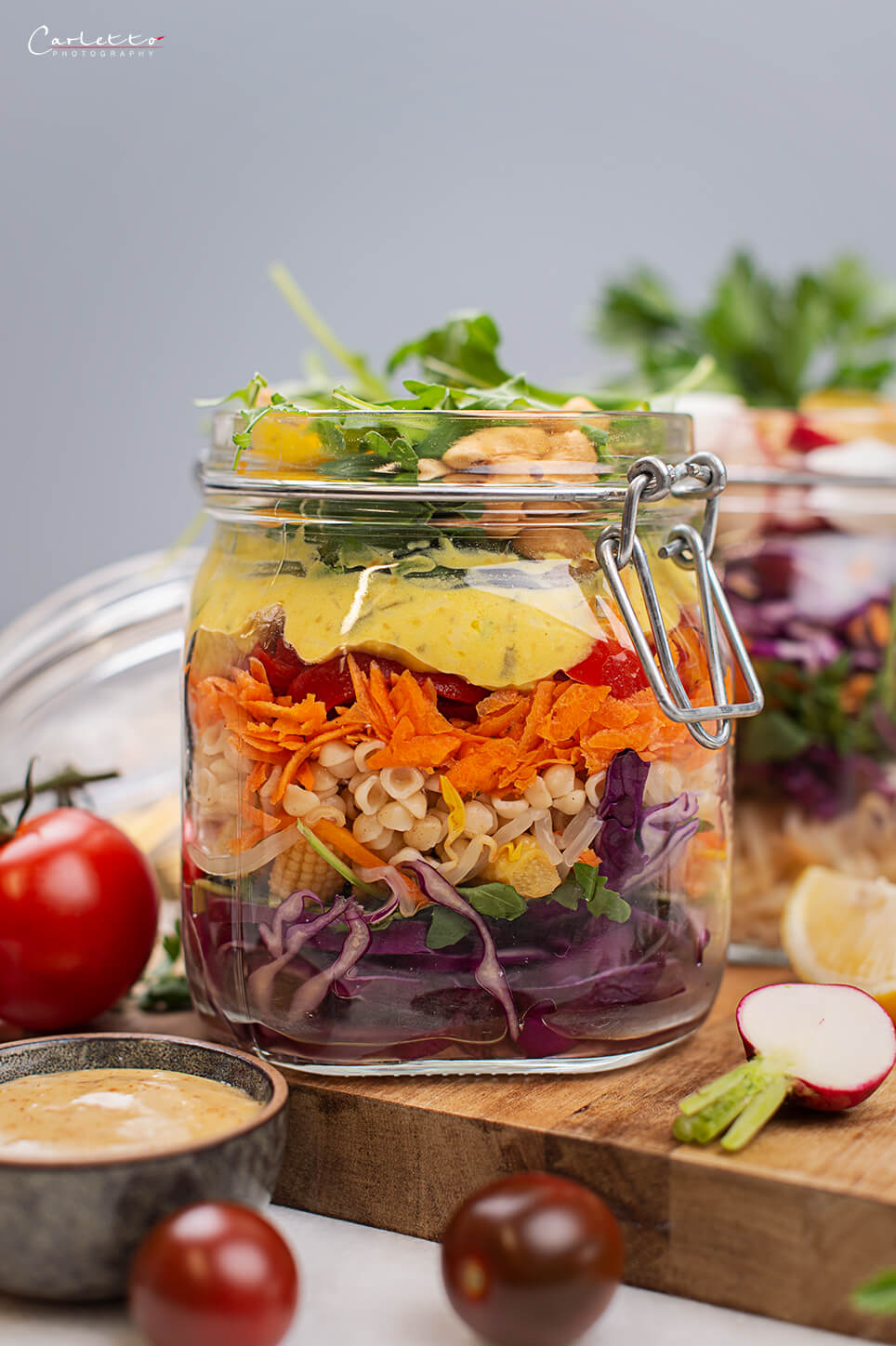 REZEPT: Veggie Schichtsalat im Glas - das ideale Take-Away Rezept
