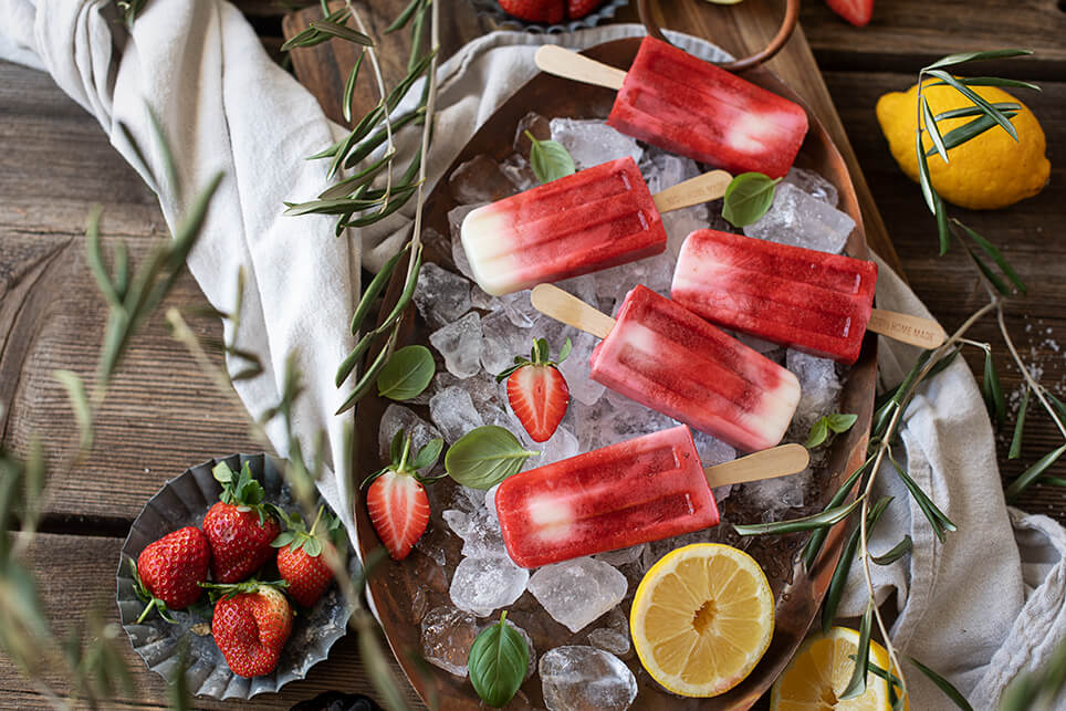 Erdbeer Balsamico Popsicles mit Joghurt